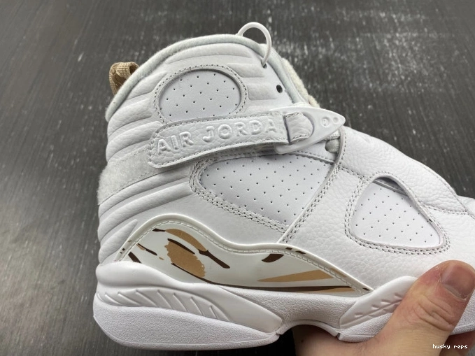 Cheap Husky AA1239-135 Jordan White OVO 8 Retro 0714